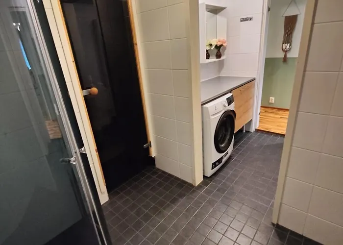 Spacious Row House For Families And Friends